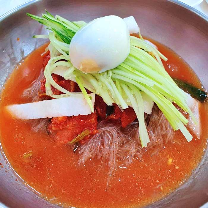 식객 허영만 백반기행 대전 대흥동 중앙로역 71년 전통 노포 대전식 냉면 맛집
