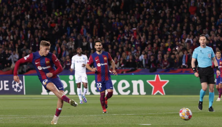 FC바르셀로나 전반 15분 페르민 로페스의 선제골
