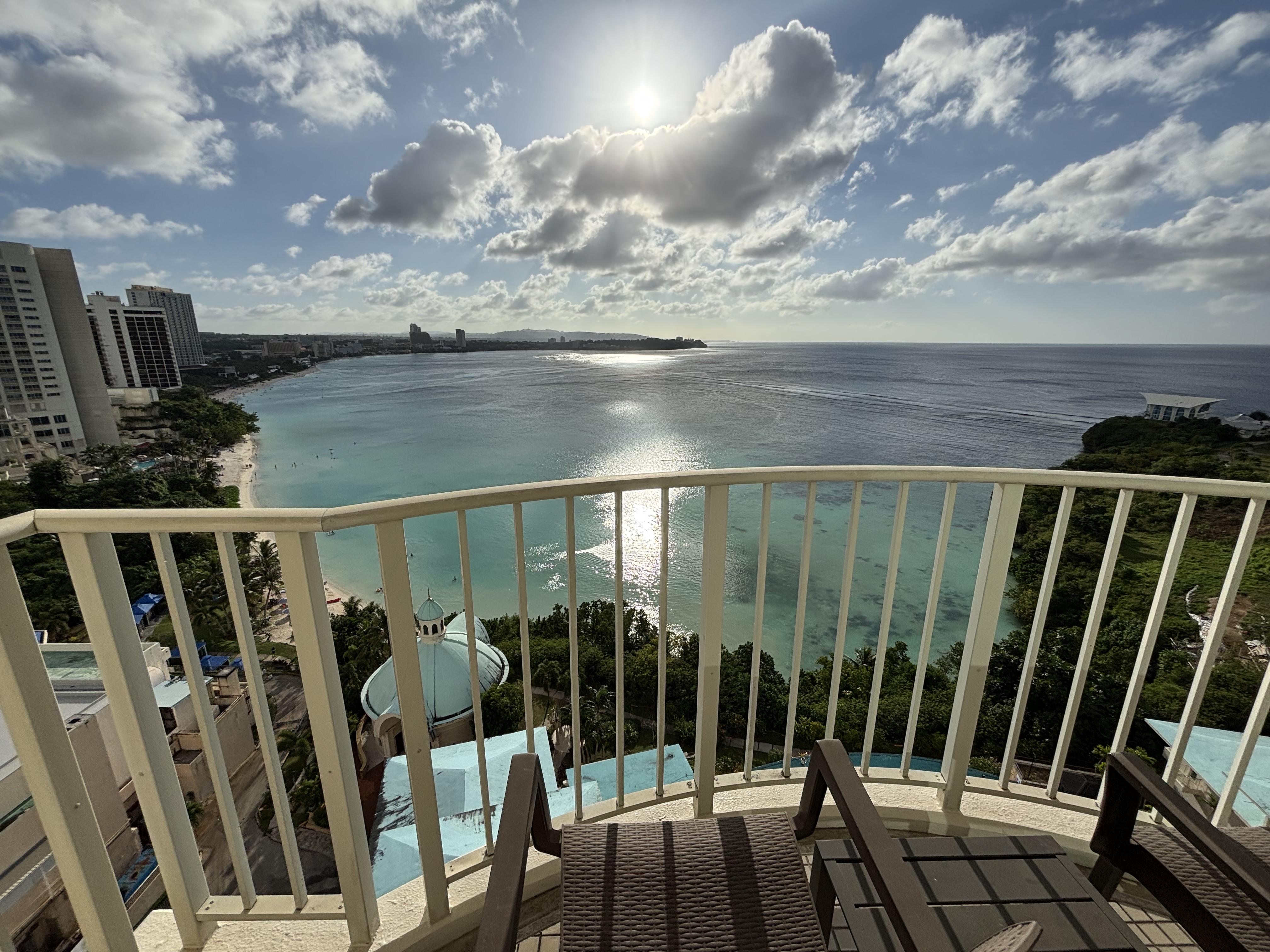 괌 롯데호텔 오션프론트클럽룸