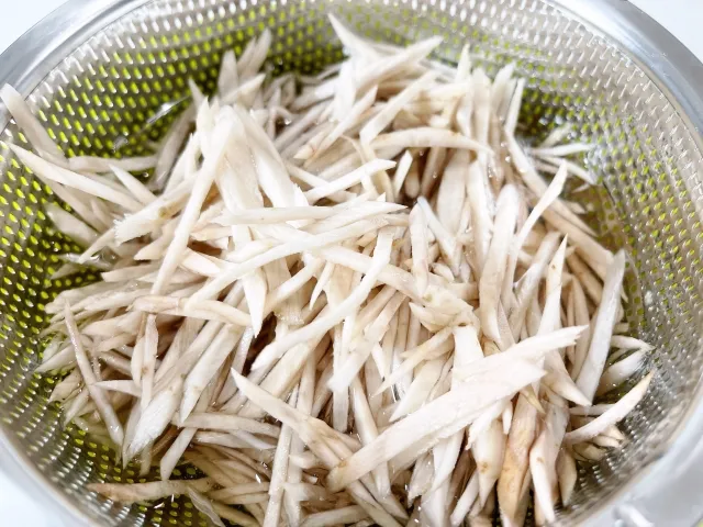 우엉 물기 제거 