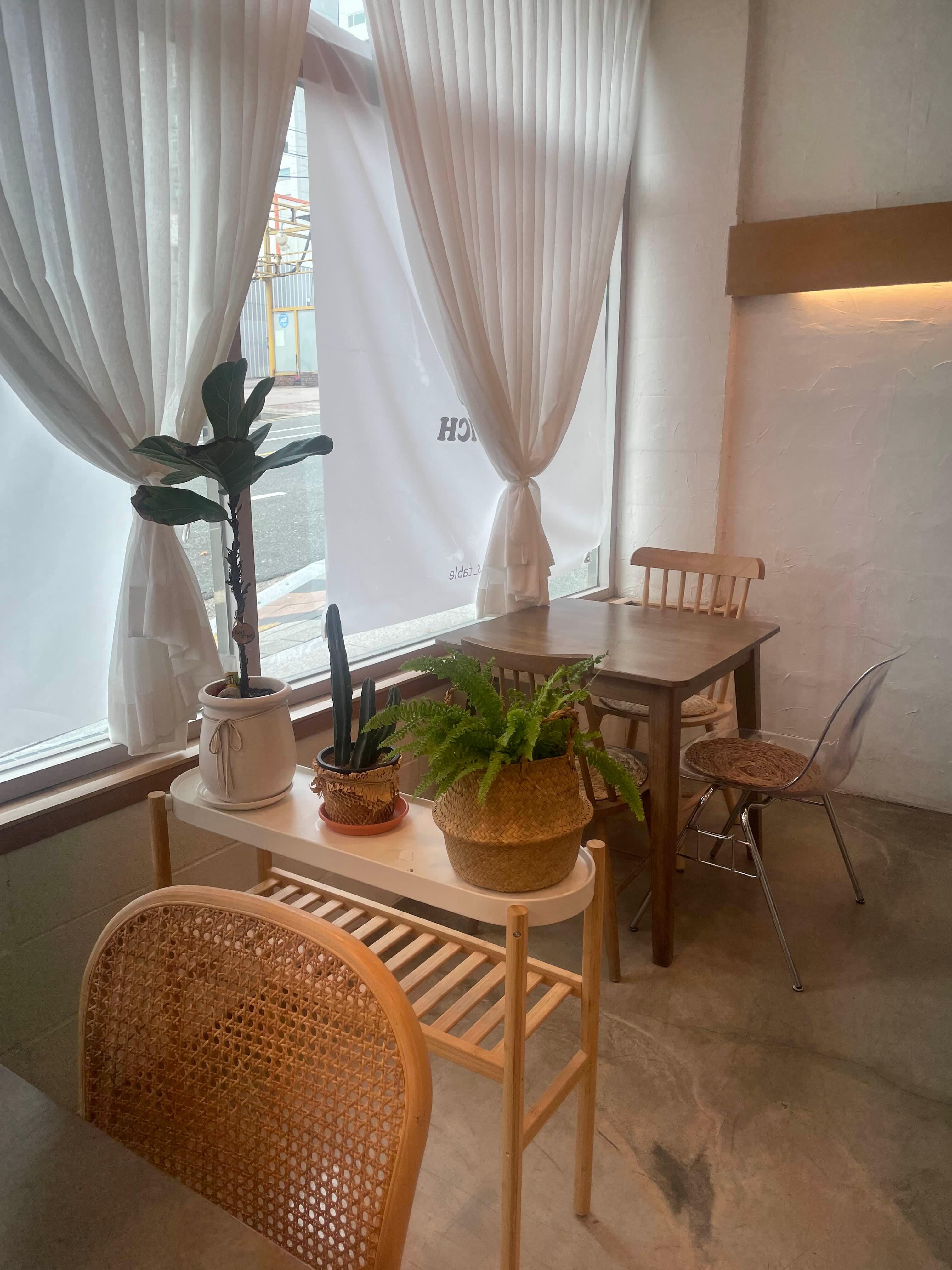 포항 유강 엘리스테이블 - 샐러드부터 브런치까지 완벽한 감성카페 방문기