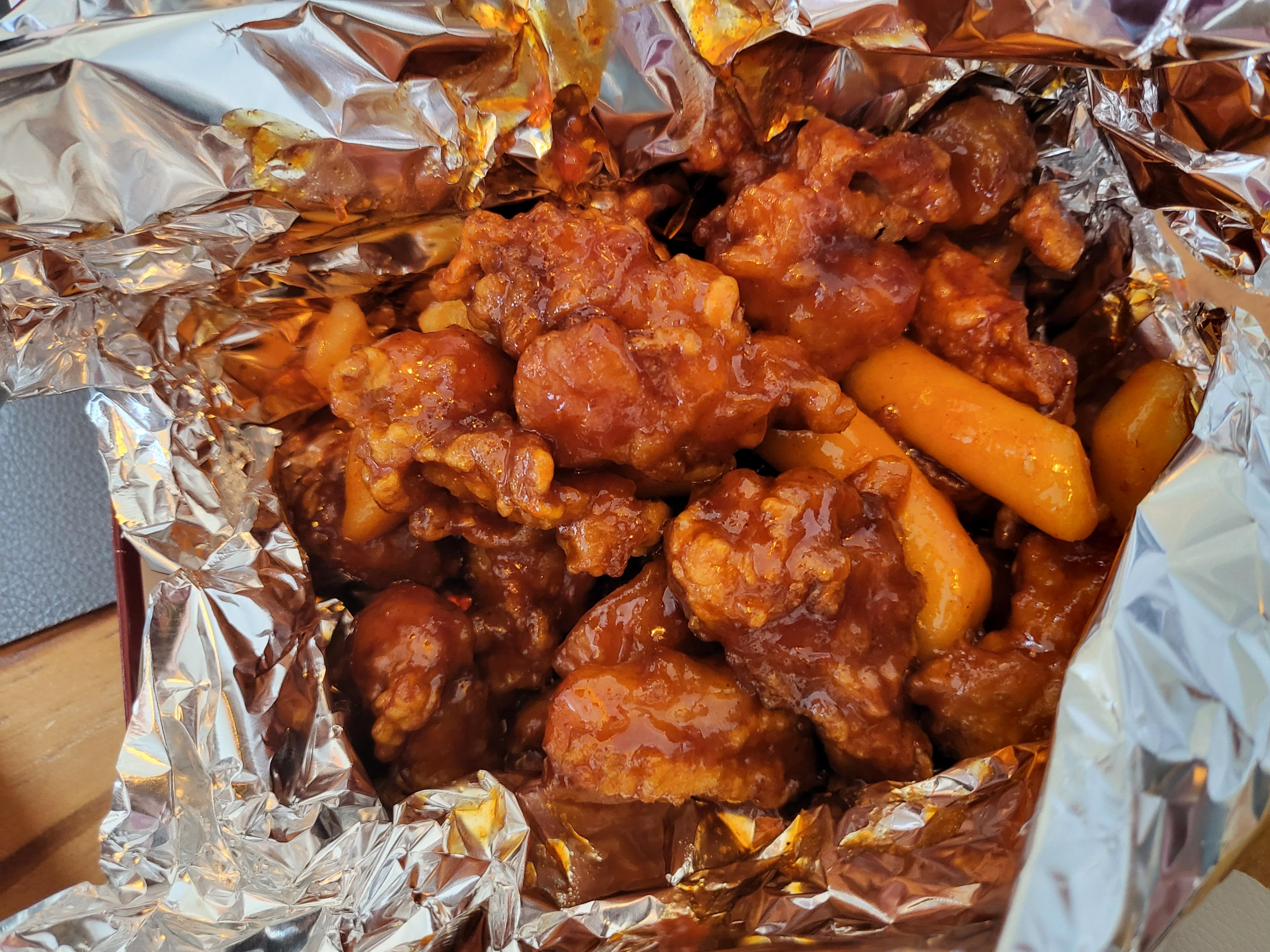 큰집닭강정 - 약간매운맛