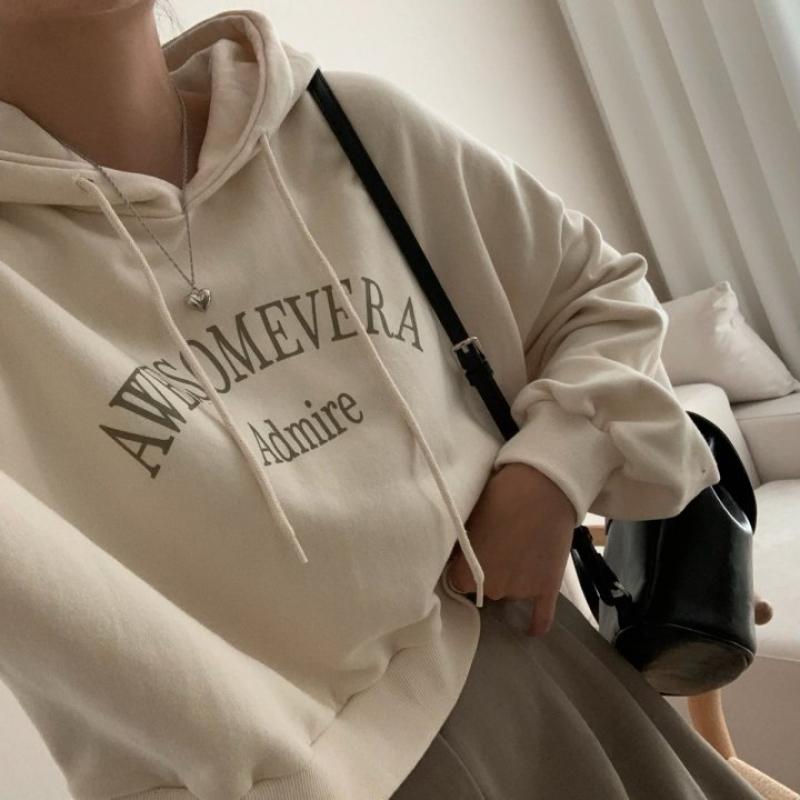 여성 티셔츠 기모 추가 크롭 레터링 모던 데일리 꾸안꾸 후드 티