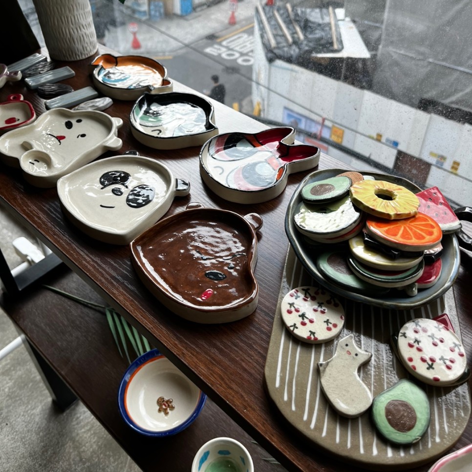 홍대 도자기 카페 줄