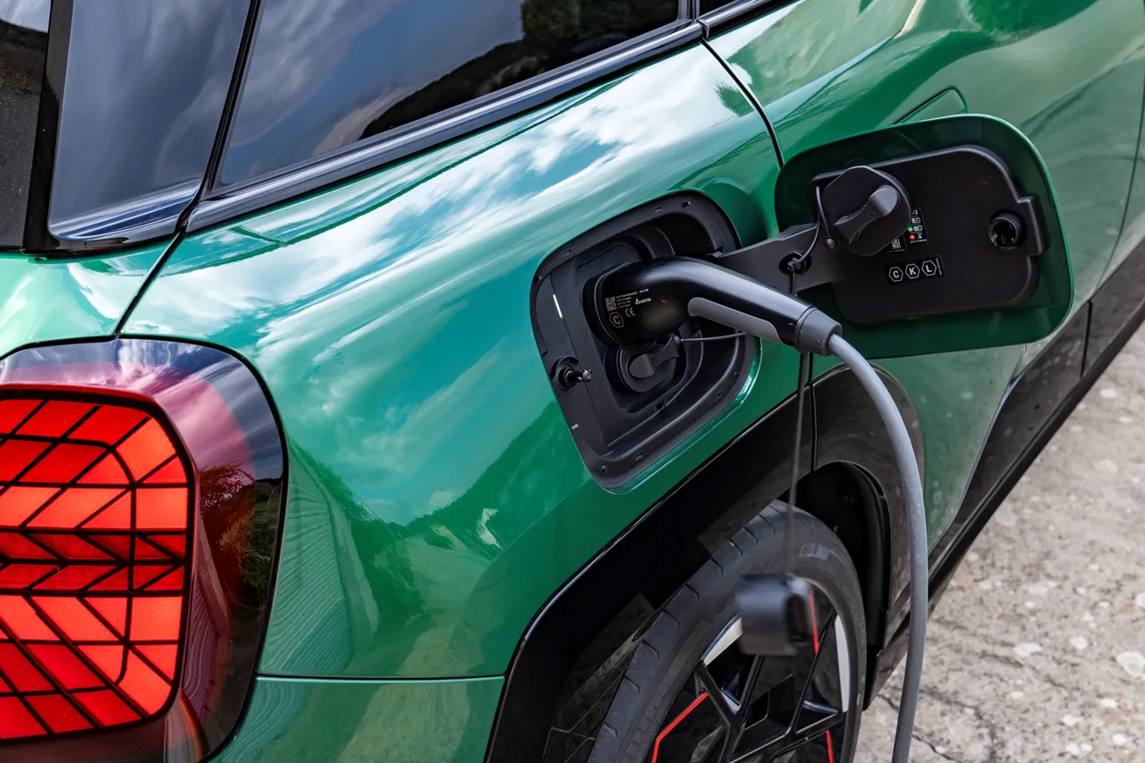 미니 에이스맨 JCW 일렉트릭 정보 이미지