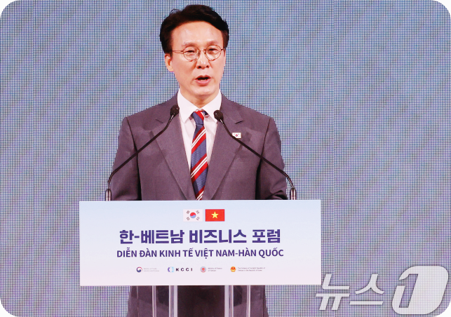 차기 대선주자 적합도 지각변동, 김민석 1위 등극과 중도 표심의 이동 (사진=뉴스1)