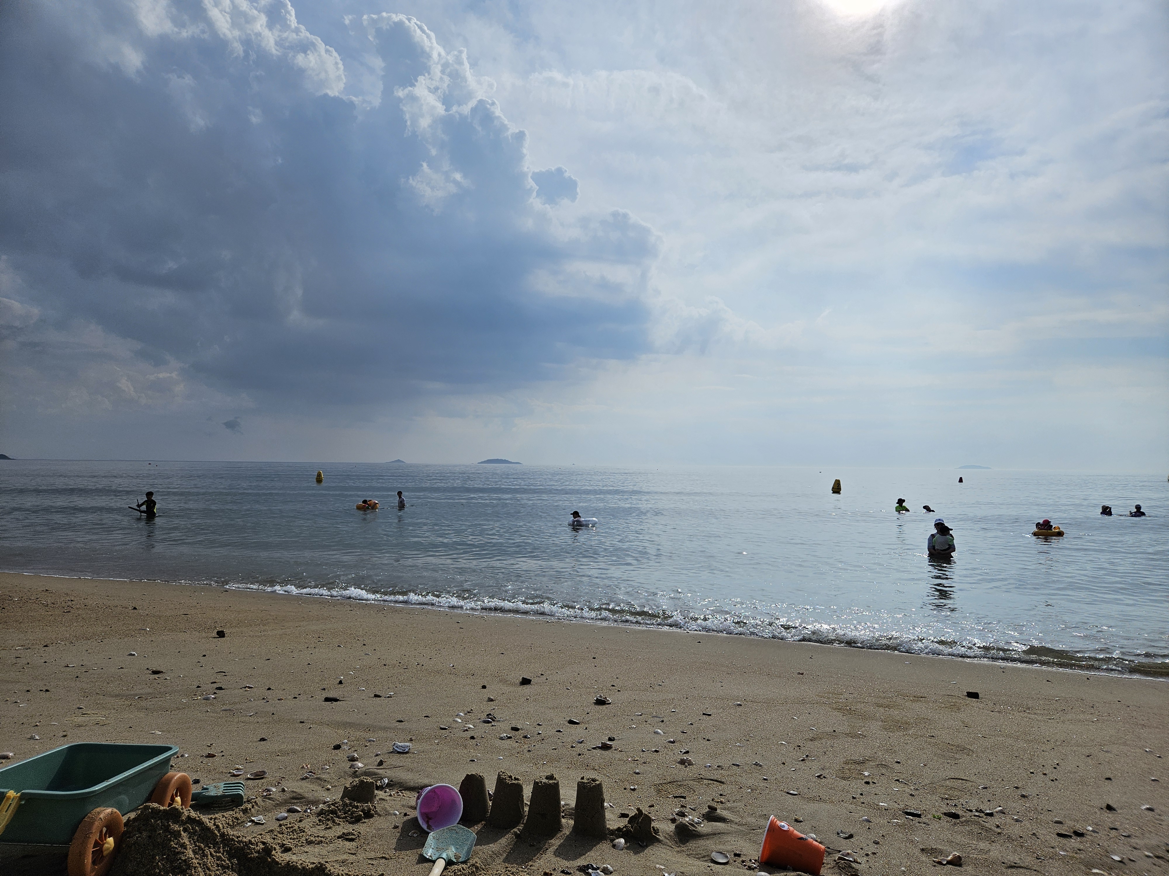 아일랜드 리솜 - 여름 휴가지 (2024)