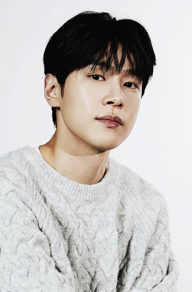 배우-강유석