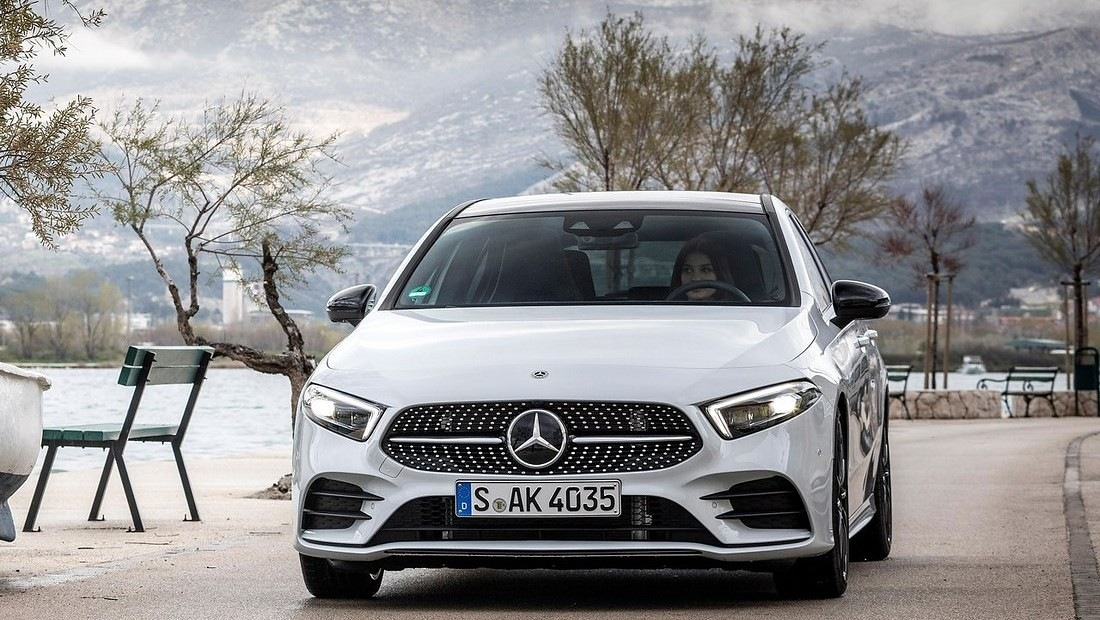 벤츠 A220 해치백