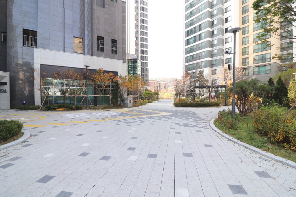 호반써밋목동 산책로, 보행로