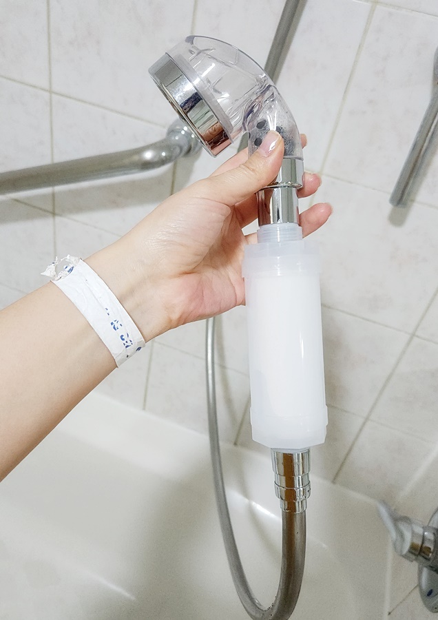 색이 전혀 변하지 않은 샤워기 필터