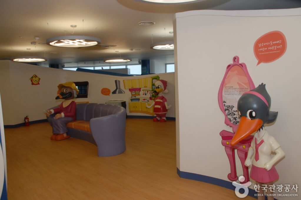 서천 가볼만한곳 베스트10 서천군 조류생태전시관