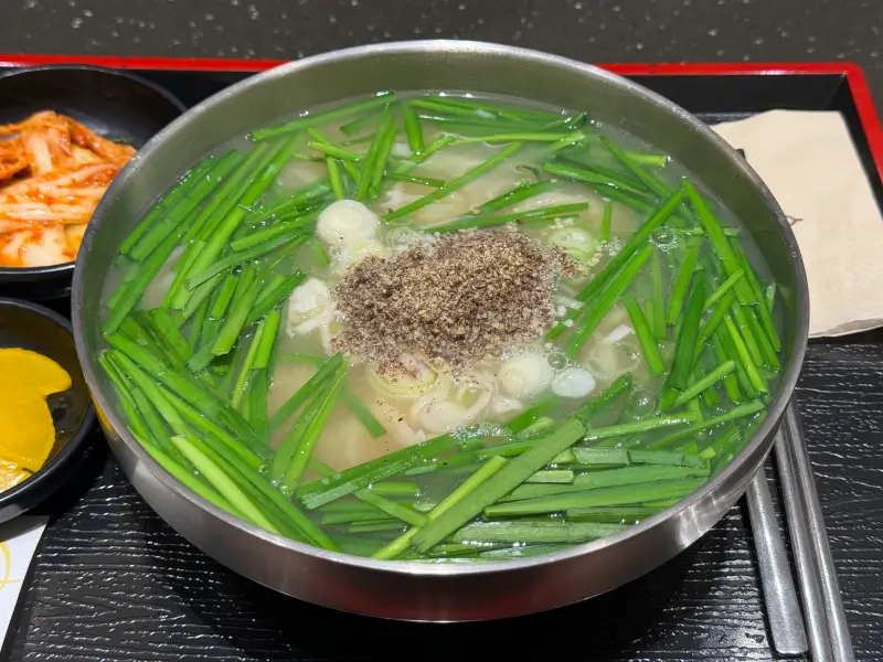 스마일 칼국수 클로즈업 사진