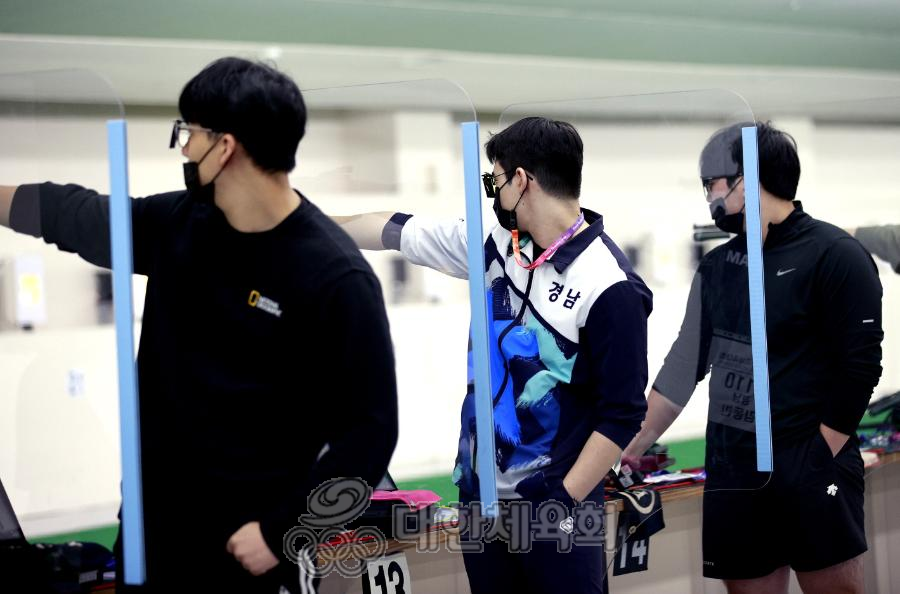 사격-대회-소총-남자-경기