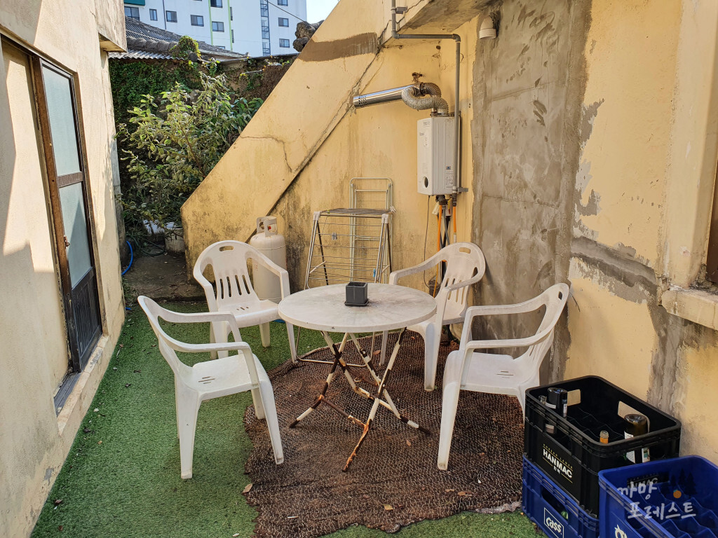 제주 애월 낯가림 게스트하우스 골목