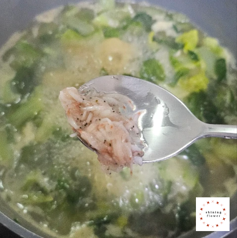 얼갈이배추시락국-양념에 무쳐둔 배추에 다시육수 부어서 끓이기-새우젓 간하기