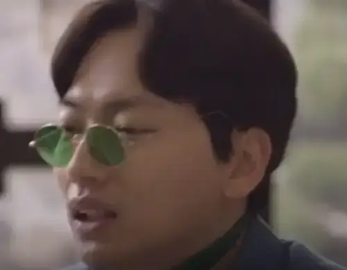 배우-이동휘-사진