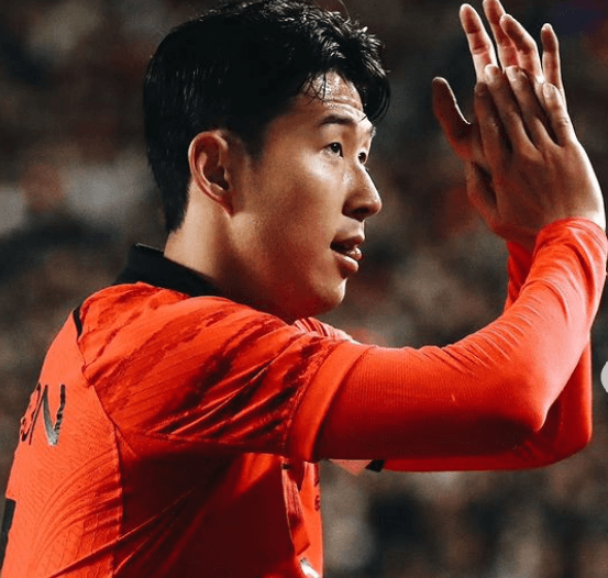 손흥민 아시아 발롱도르