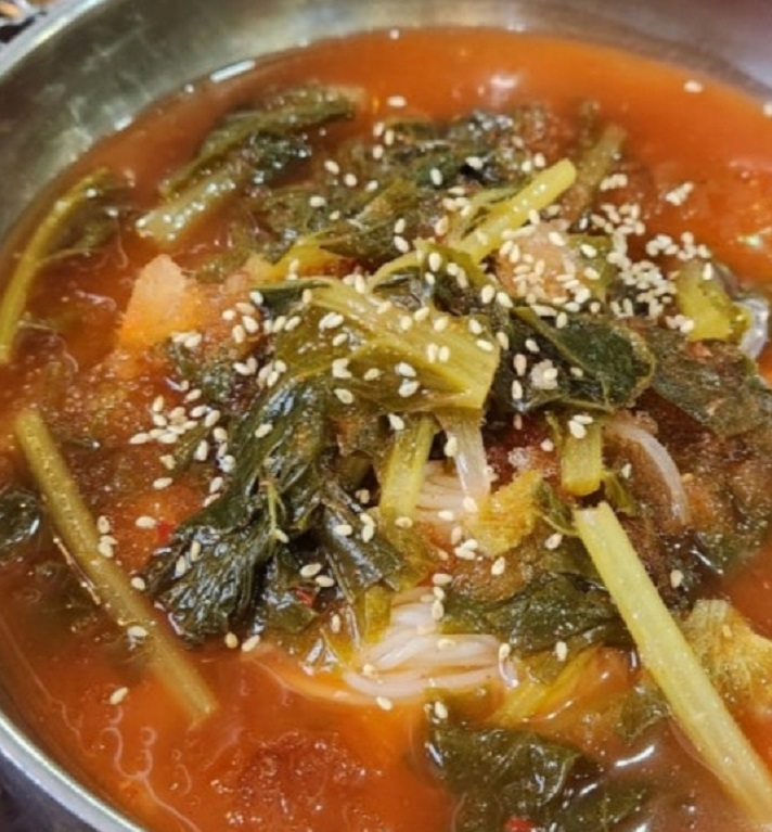 동네한바퀴-화성-조암시장-무청김치국수-큰손국수집