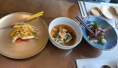 하수오코스 약선삼채, 물김치, 발효소스샐러드