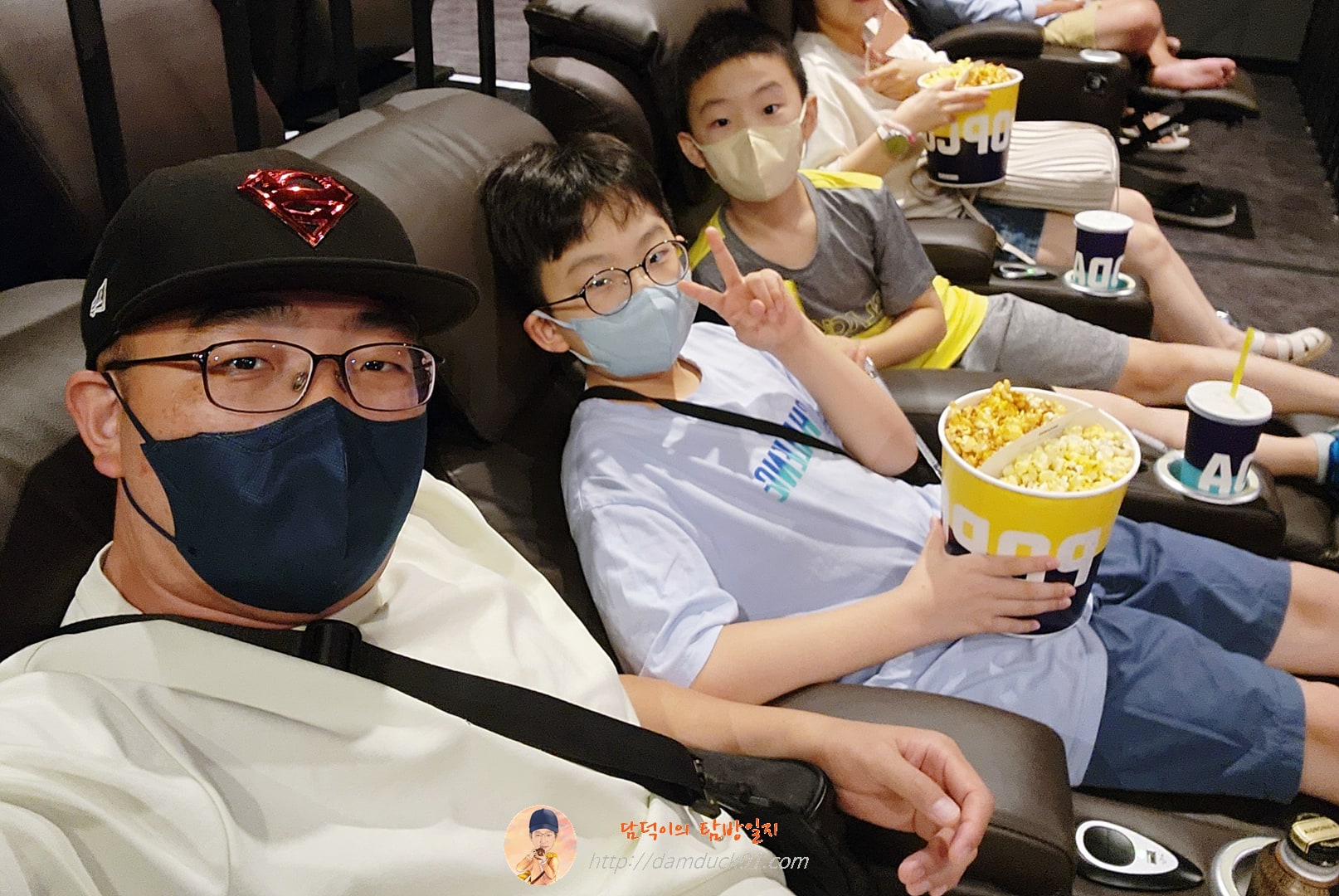 전 좌석 리클라이너