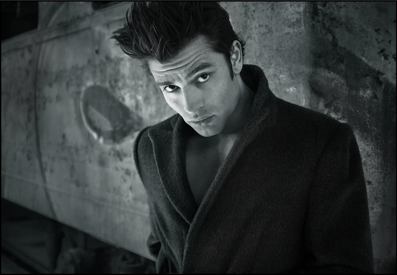 남성을 위한 모발 강화법 (간단식단, 운동, 영양)