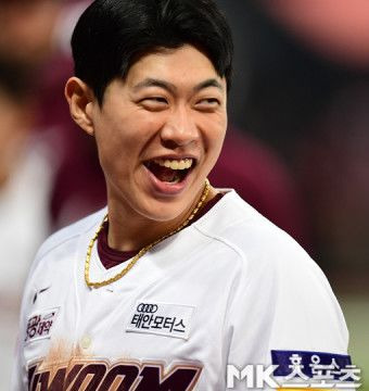 송성문 야구선수 연봉 나이 프로필 학력 고향: 샌디에이고 파드리스 MLB 성공 비결, 20-20 기록 완벽 분석