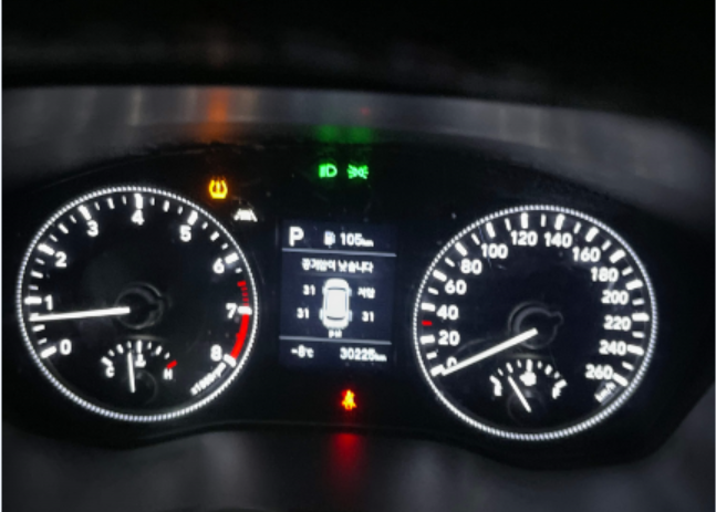 싼타페 TM 타이어 공기압 경고등