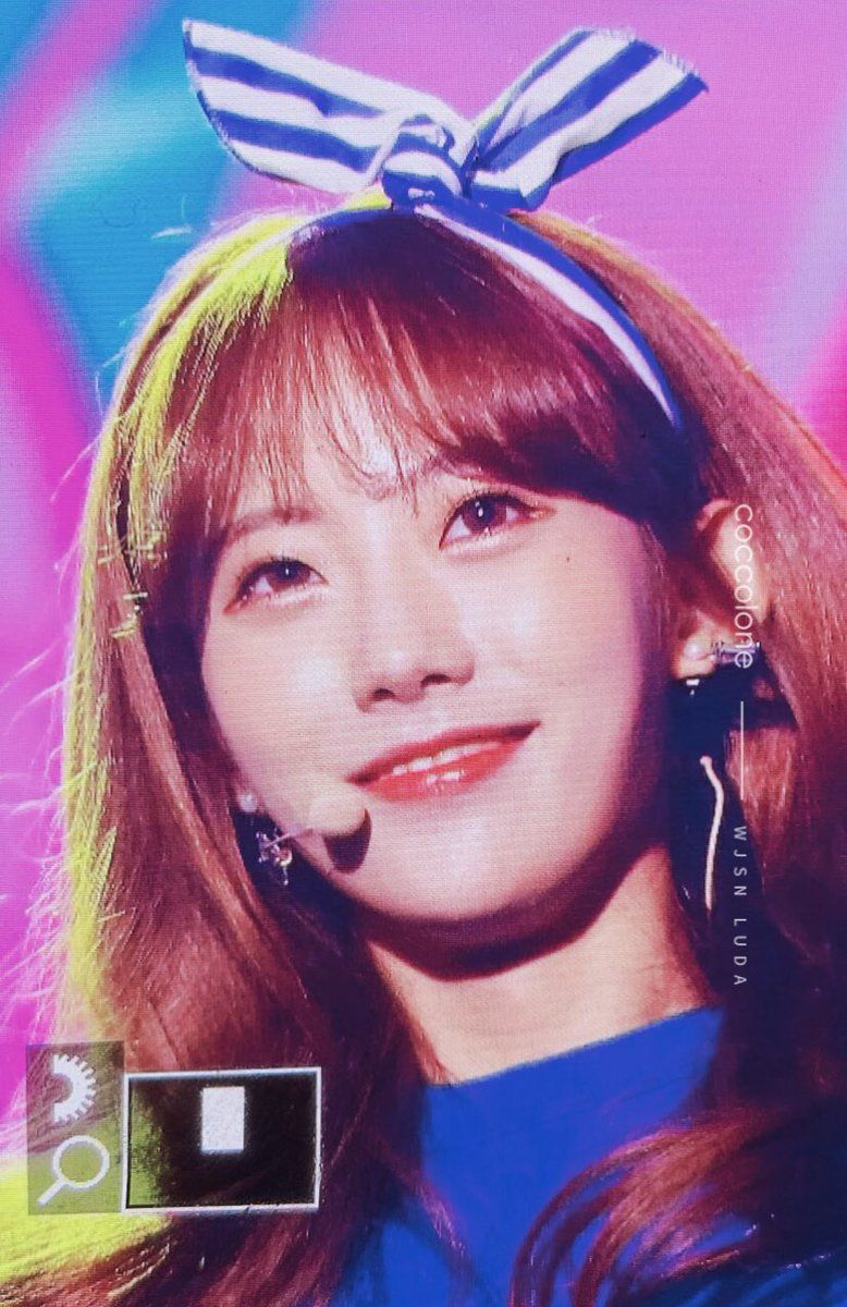 우주소녀 루다 인스타그램 사진 몸매