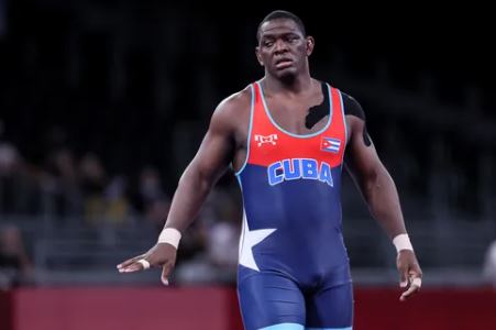 로페스 올림픽 5연패 미하인 쿠바 레슬링 국가대표