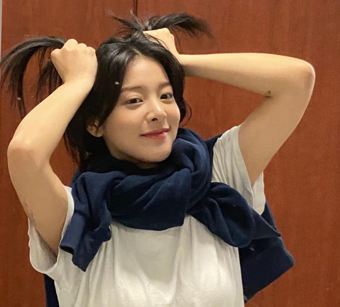 설인아 사복