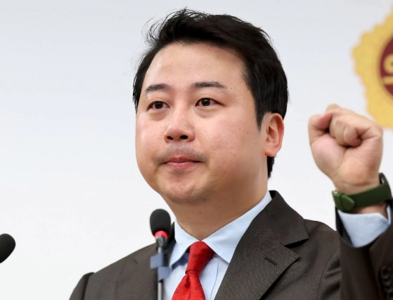 장예찬 경찰 소환 조사 슈퍼챗 논란 이유