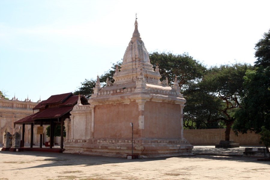 바간의 고대사원 흔적