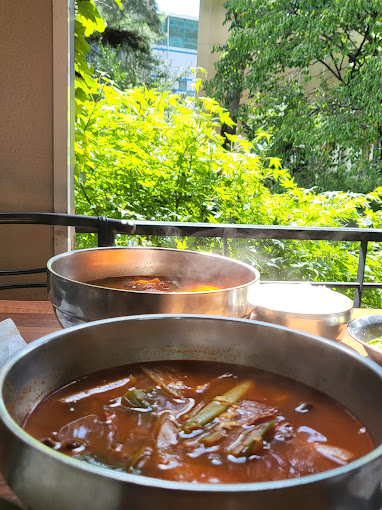 수유동 계곡 육개장 '샘터마루'