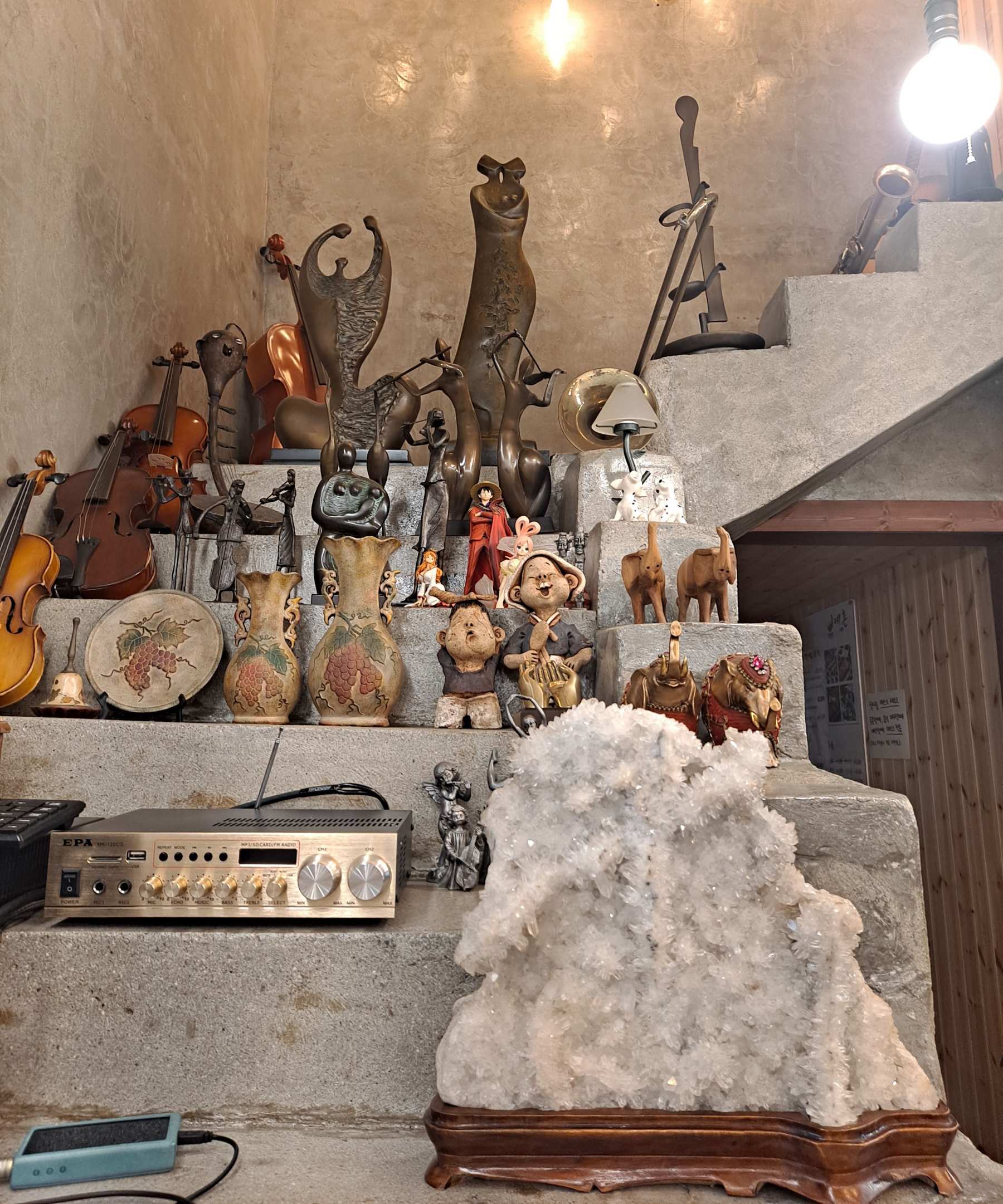 예촌 계단소품들