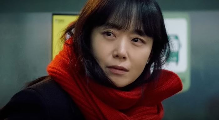 빨간 목도리 전도연