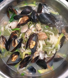 해물칼국수