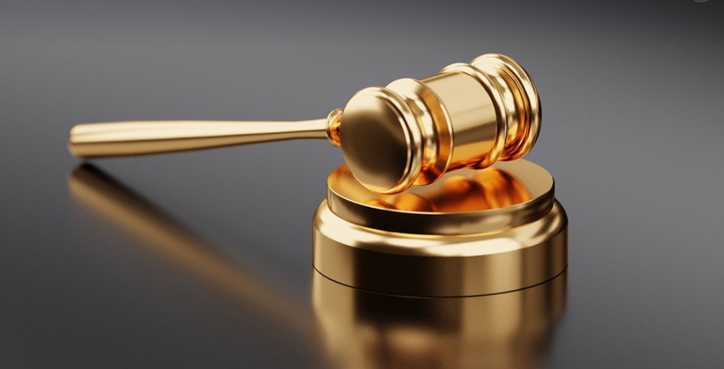 소송에 관한 사진