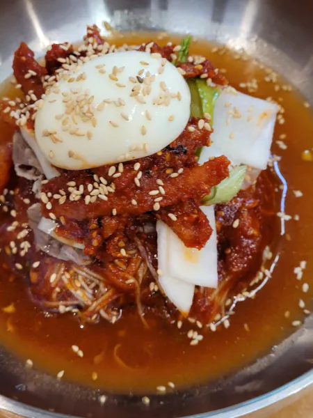 생생정보 우와한 식당 시레기손만두전골