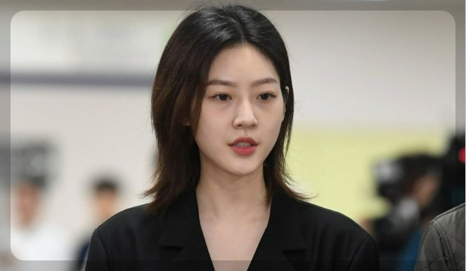 김새론