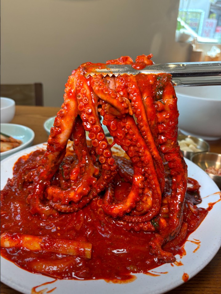 한식 신상 맛집 등장! 글로리 칼국수 잠실본점 솔직리뷰