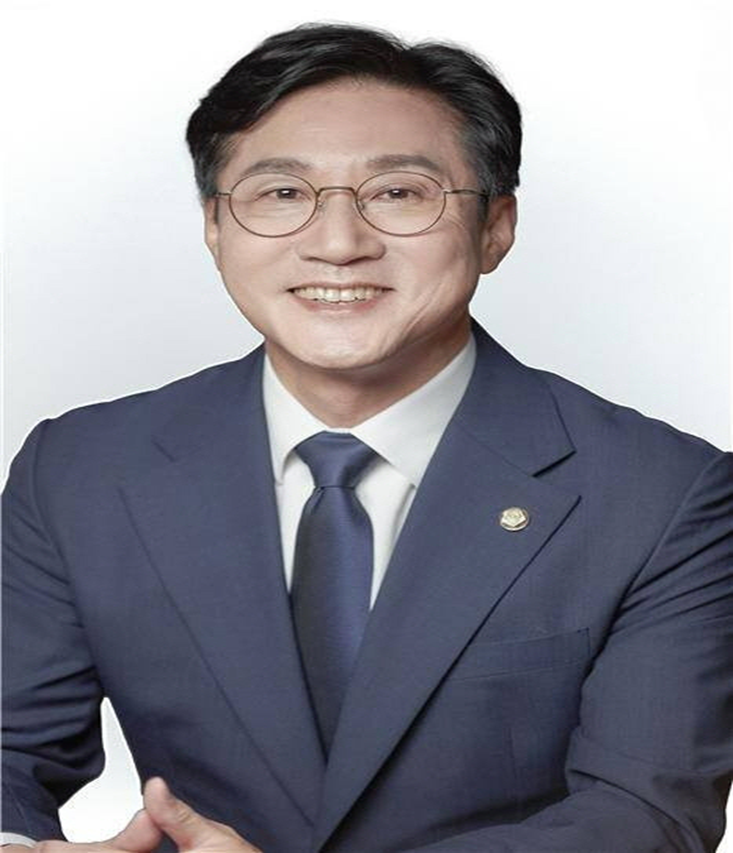 신영대 국회의원 프로필 압수수색 이유 경력 개인활동 이력 활동사항