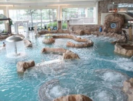 설악워터피아 실내 모습중 일부