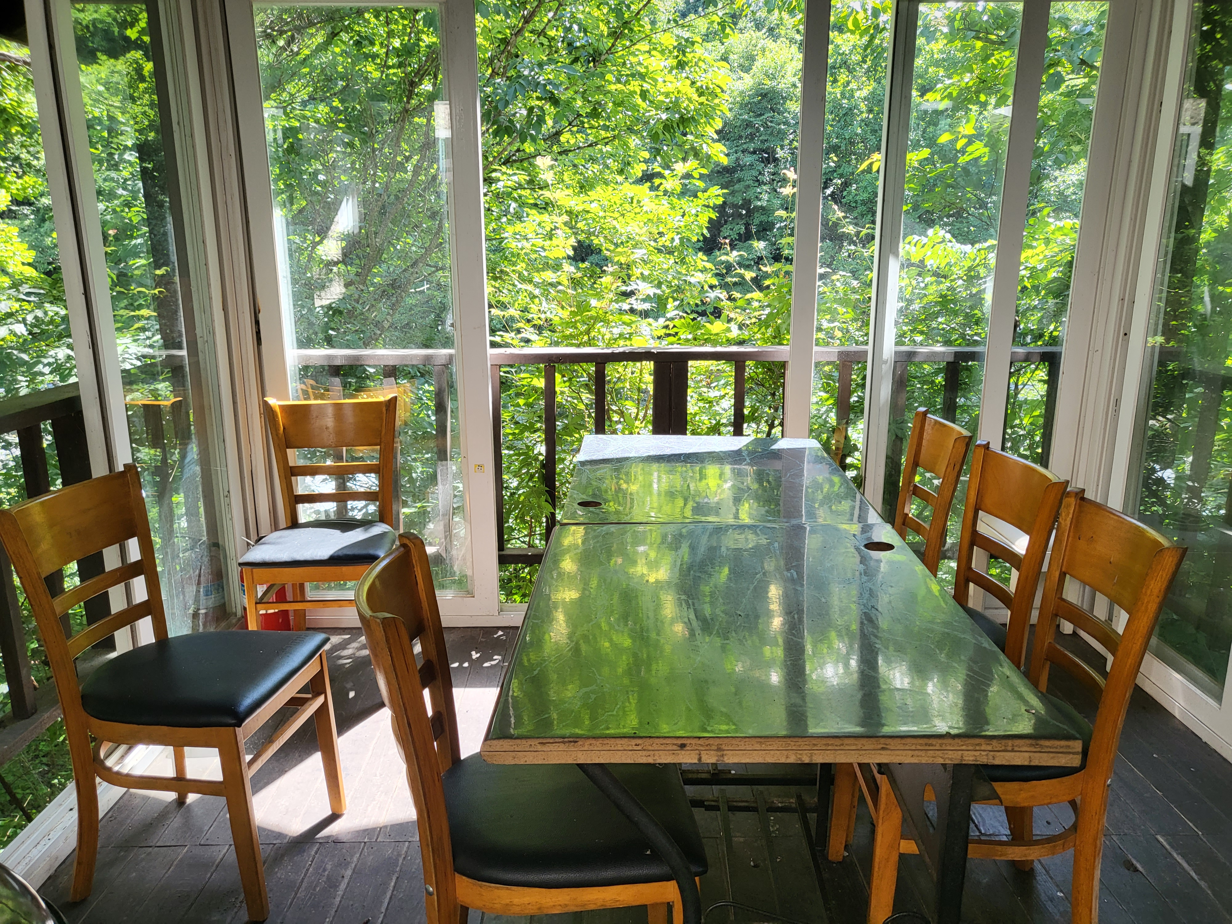 루루키즈팬션 - 다이닝룸