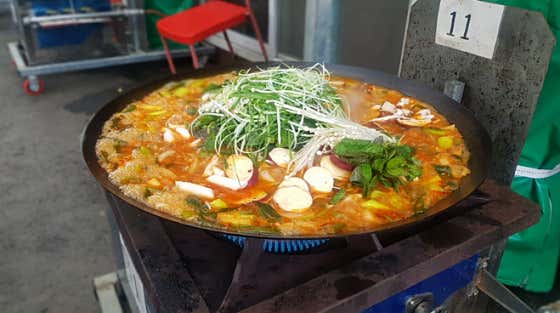 매일아침 솥뚜껑닭볶음탕