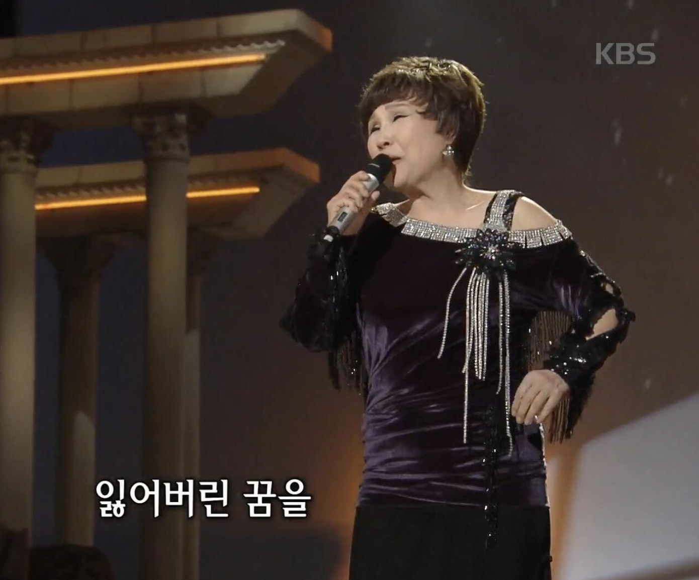 방주연 무대