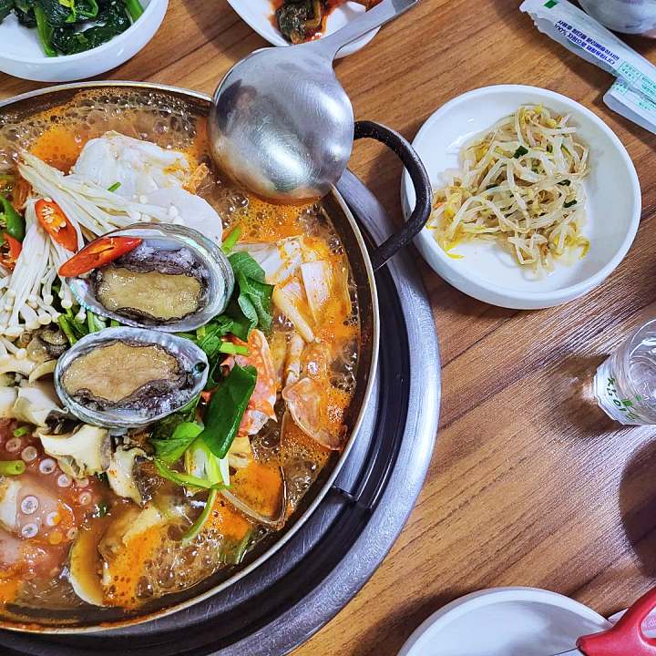뚝섬 성수 가게 해물탕 아귀수육 알찜 전복 버터구이 뚝섬해물탕 맛집 추천