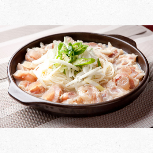 속을 따뜻하게 데우는 설렁탕