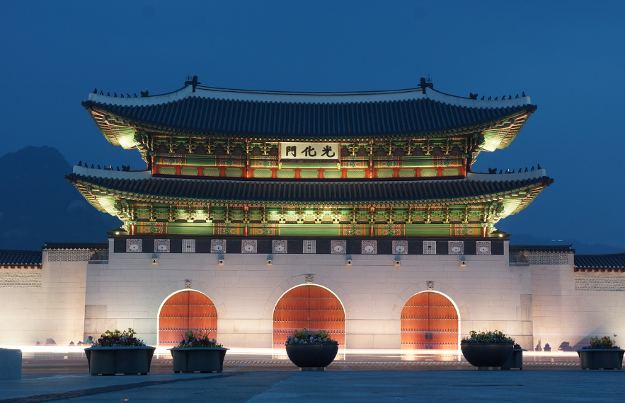 경복궁 야간개장, 밤하늘 아래 펼쳐지는 고궁의 매력