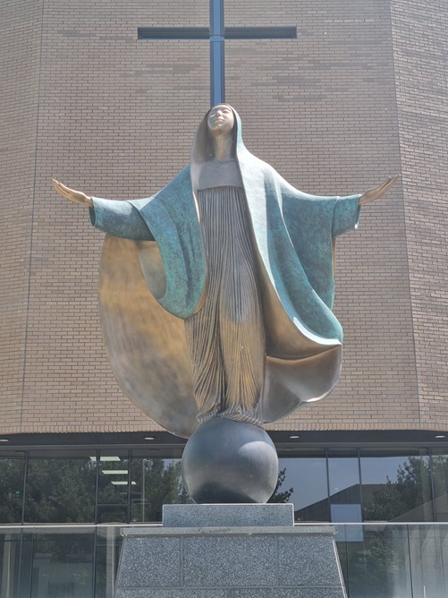 전주 권상연성당 (舊 효자4동성당) 성모상